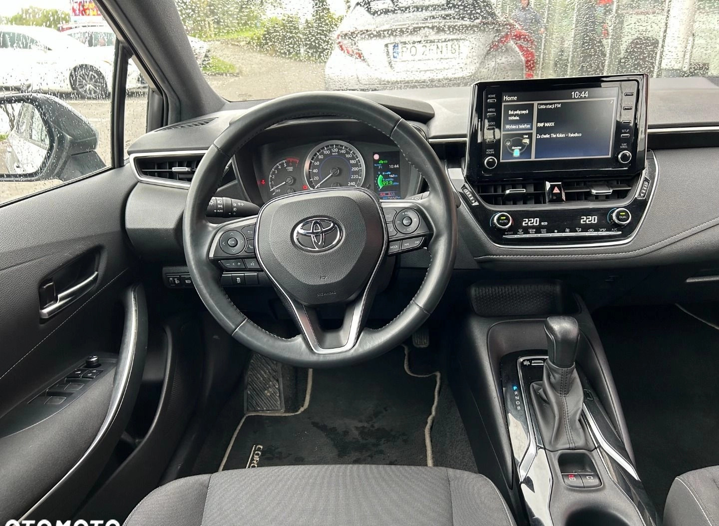 Toyota Corolla cena 76900 przebieg: 155129, rok produkcji 2019 z Poznań małe 191